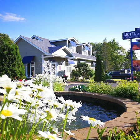 Motel Des Cedres Sherbrooke Buitenkant foto