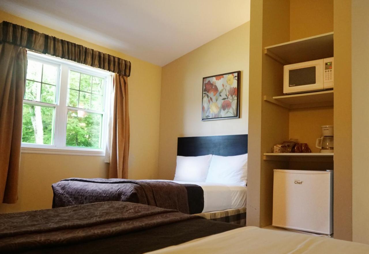 Motel Des Cedres Sherbrooke Buitenkant foto