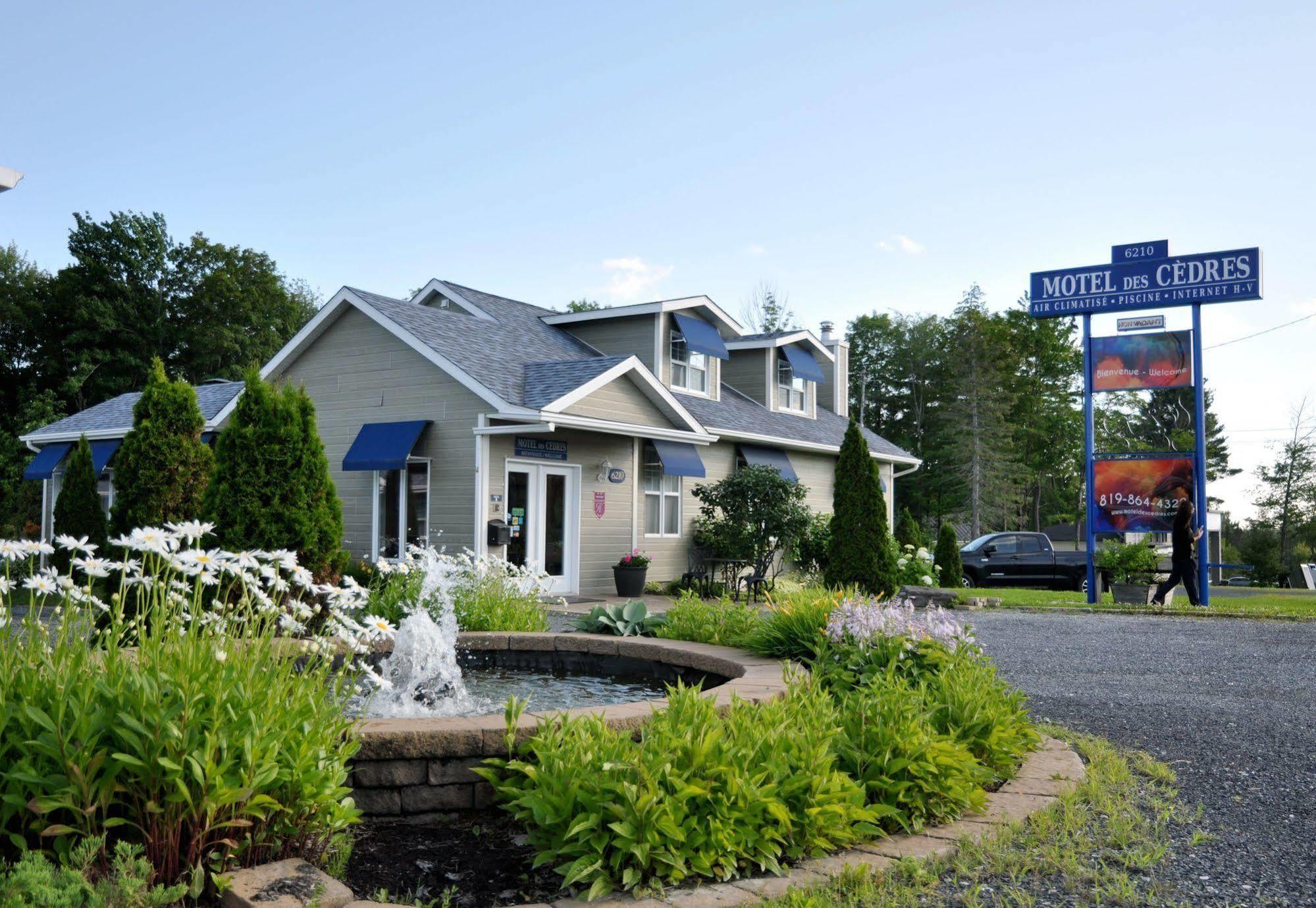 Motel Des Cedres Sherbrooke Buitenkant foto