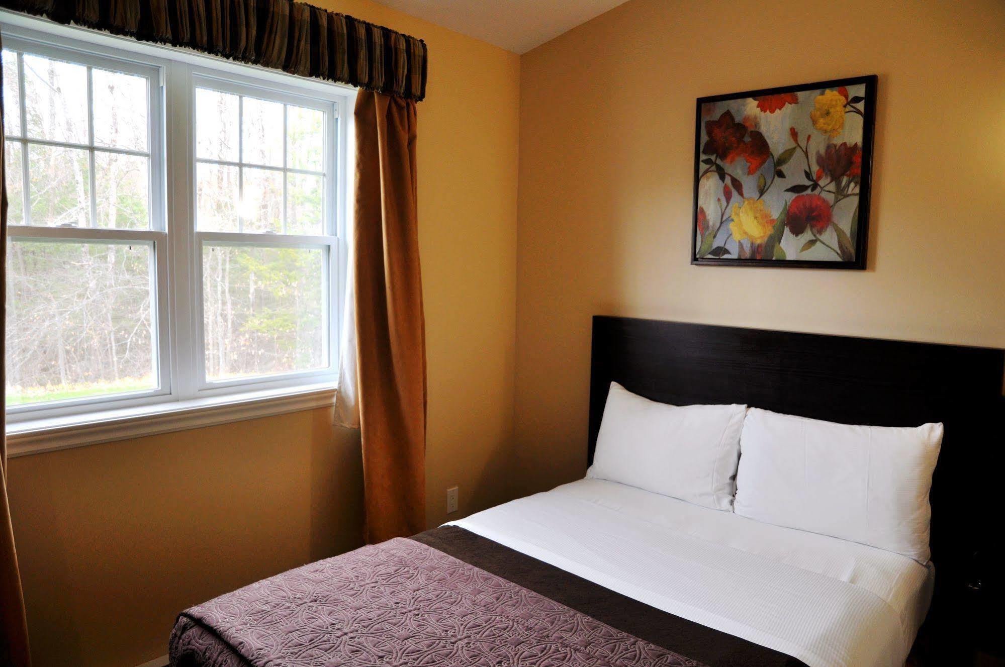 Motel Des Cedres Sherbrooke Buitenkant foto